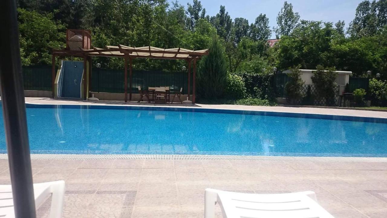 Family Apartments In Solmarin Sunny Beach Exterior foto